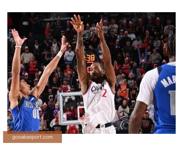 加兰41分11助攻创加盟新高 小卡与他合砍75分助快船加时力克独行侠终结四连败