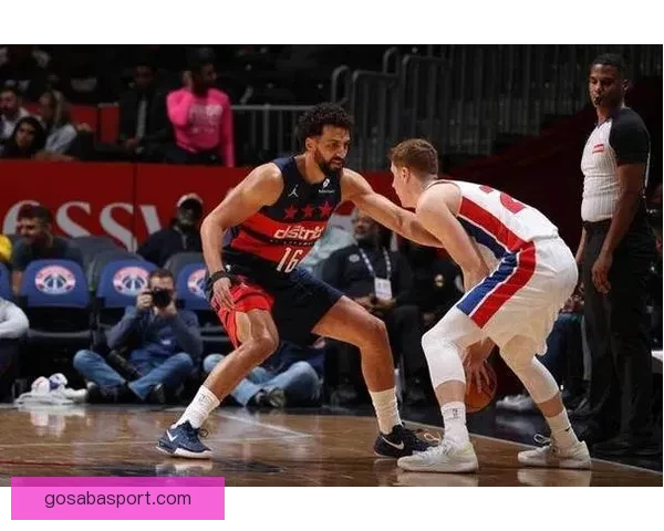 杜伦带伤出战力助活塞锁定东部第一 奥汤称他完全配得上最佳阵容